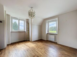  Maison à vendre 10 pièces 252 m²