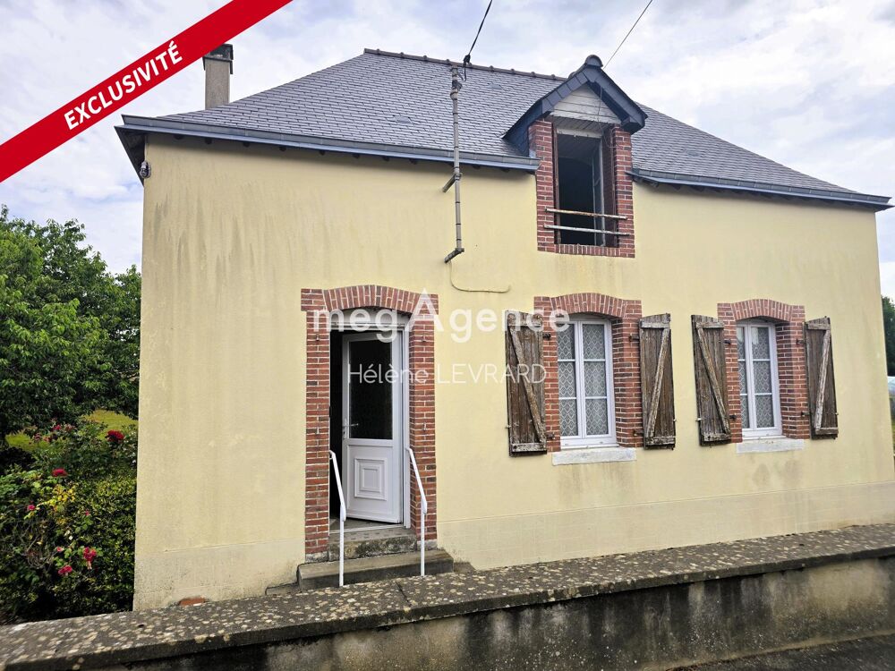 VOUTRÉ : jolie maison avec beau potentiel de rénovation