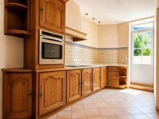  Maison à vendre 8 pièces 228 m²