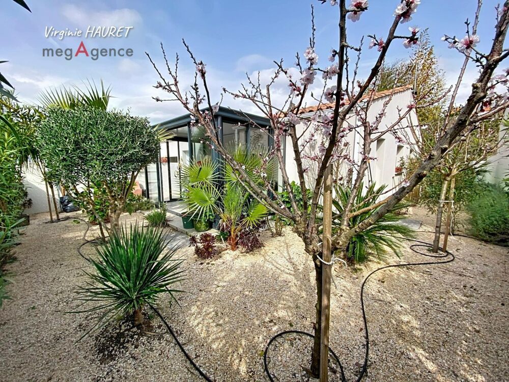 VILLA RECENTE (2023) - PLAIN PIED - 3 CHAMBRES - VERANDA - JARDIN - GARAGE