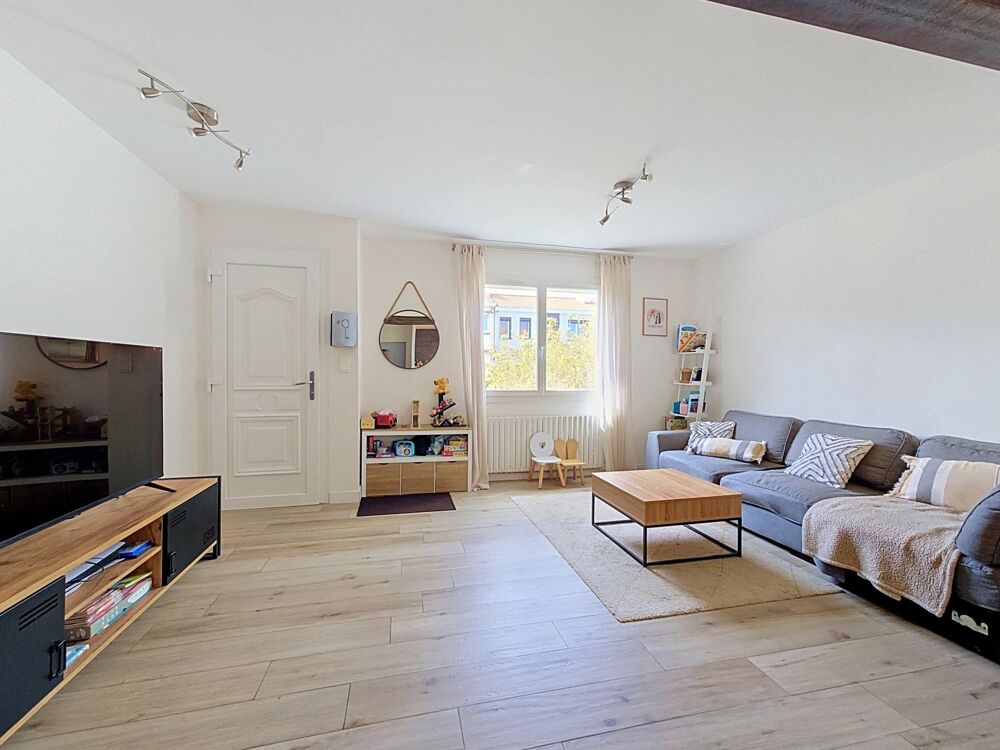 Vente Maison Maison rénovée 3 chambres avec véranda et garage Cholet