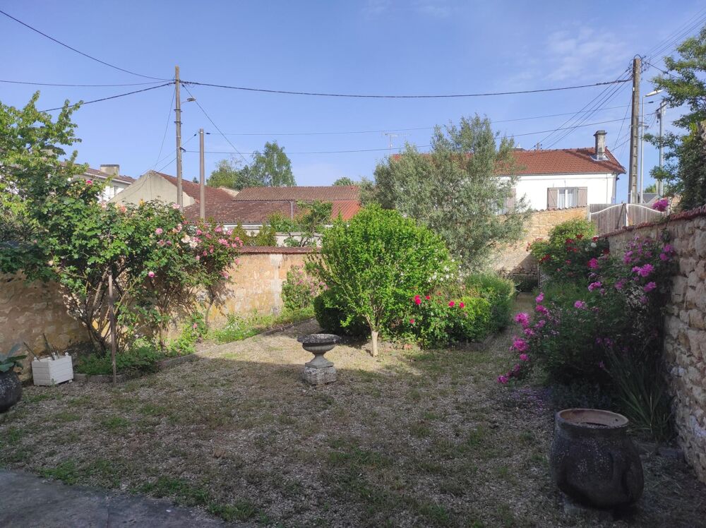 Vente Maison SAINT JEAN D'ANGELY Saint-jean-d'angely