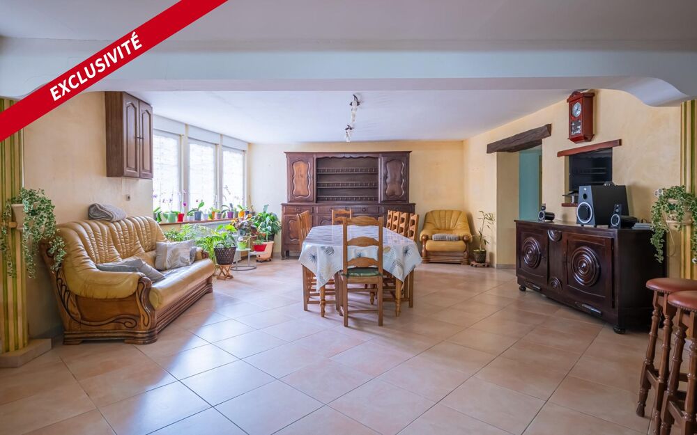 Vente Maison Maison de bourg spacieuse avec jardin et garages Bonnétable