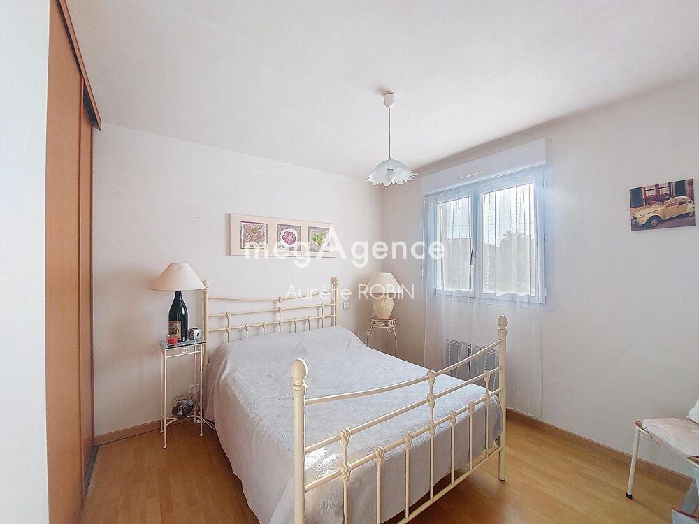 Vente Maison Pavillon 130m² 3 chambres et un bureau Somloire