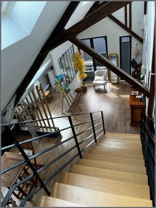  Appartement à louer 5 pièces 115 m²