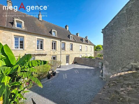   ENTRE CAEN ET LA MER – MAISON DE CARACTÈRE AVEC DÉPENDANCES ET REVENUS LOCATIFS Maison - 7 pièce(s) - 166 m²