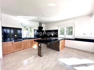  Maison  vendre 7 pices 168 m