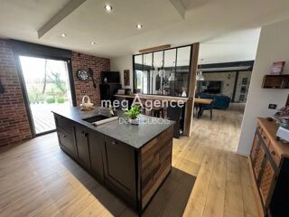  Maison � vendre 10 pi�ces 360 m�