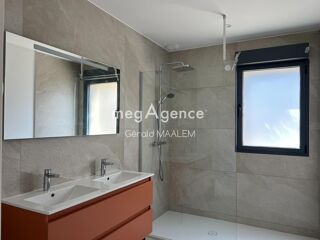  Maison  vendre 7 pices 243 m