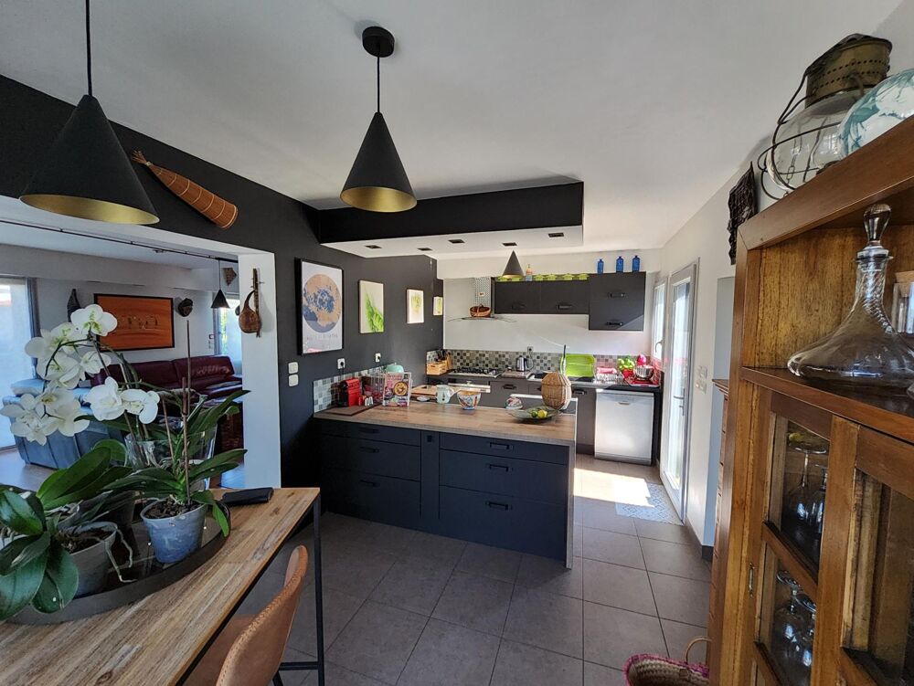 Vente Maison Maison T6 sur Jardin paysagé de 430m² Auray
