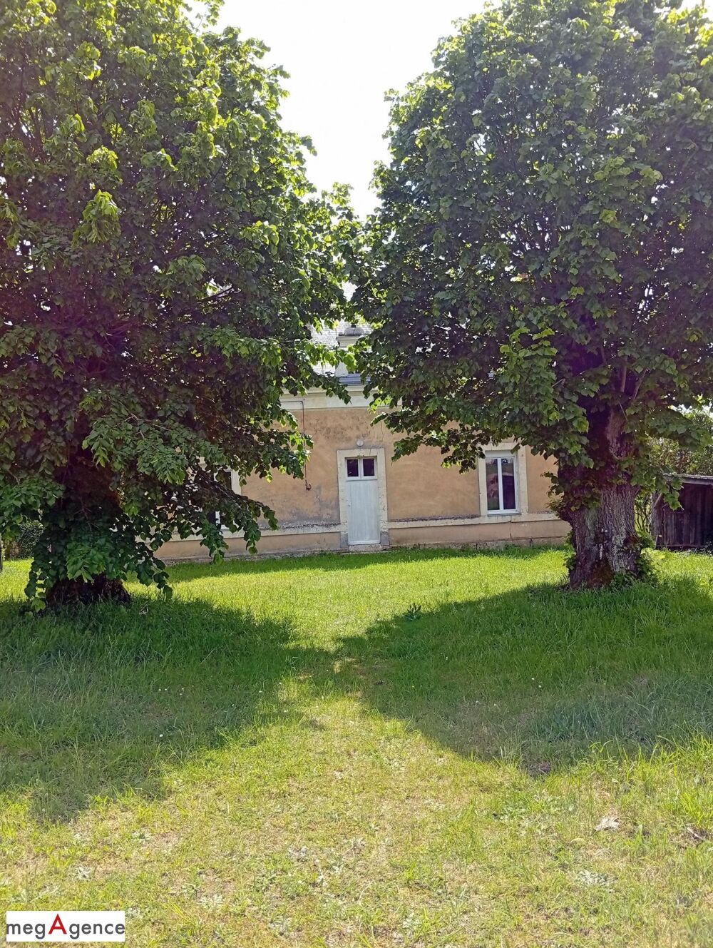 Vente Maison Maison  5 pièces,  cave et dépendance Ruille-sur-loir