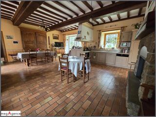  Propriété/château à vendre 7 pièces 230 m²
