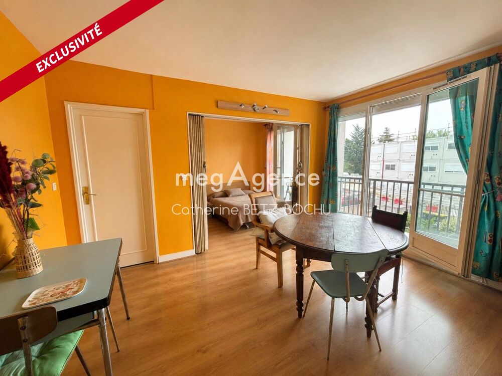 2 pièces 40 m² avec balcon, parking et cave, proche quais de Seine