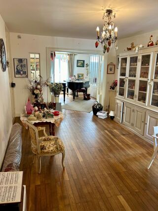  Maison � vendre 5 pi�ces 180 m�