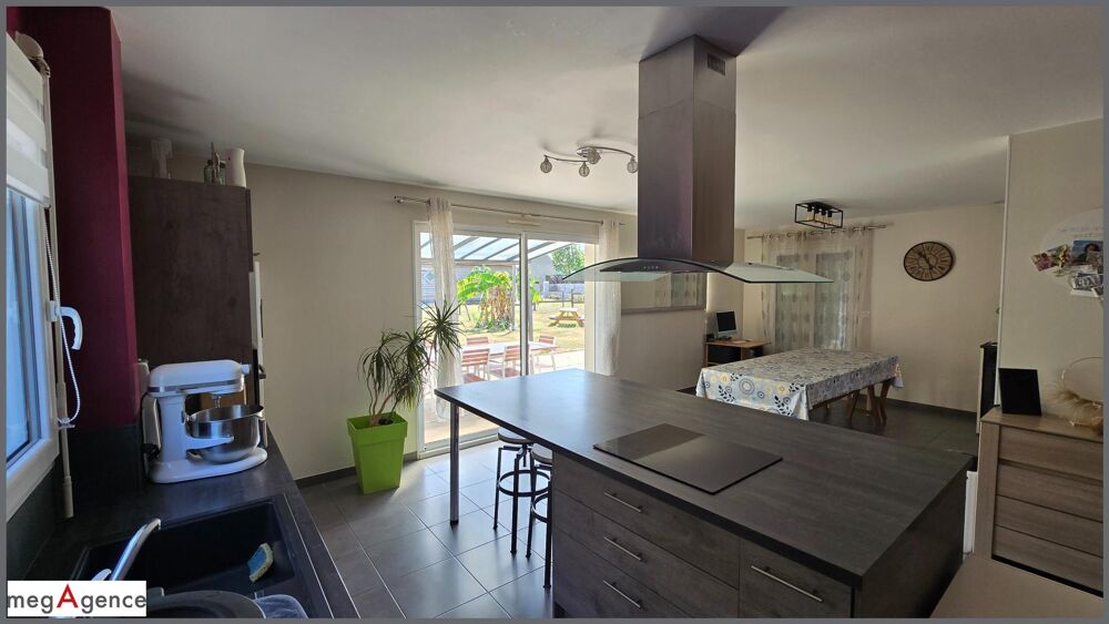 Maison 91m², 5 pièces sur 1185 m² de terrain clos