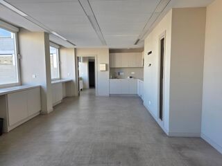   Bureaux d'exception 1630m² - Vue panoramique Paris - 27 parkings Clichy