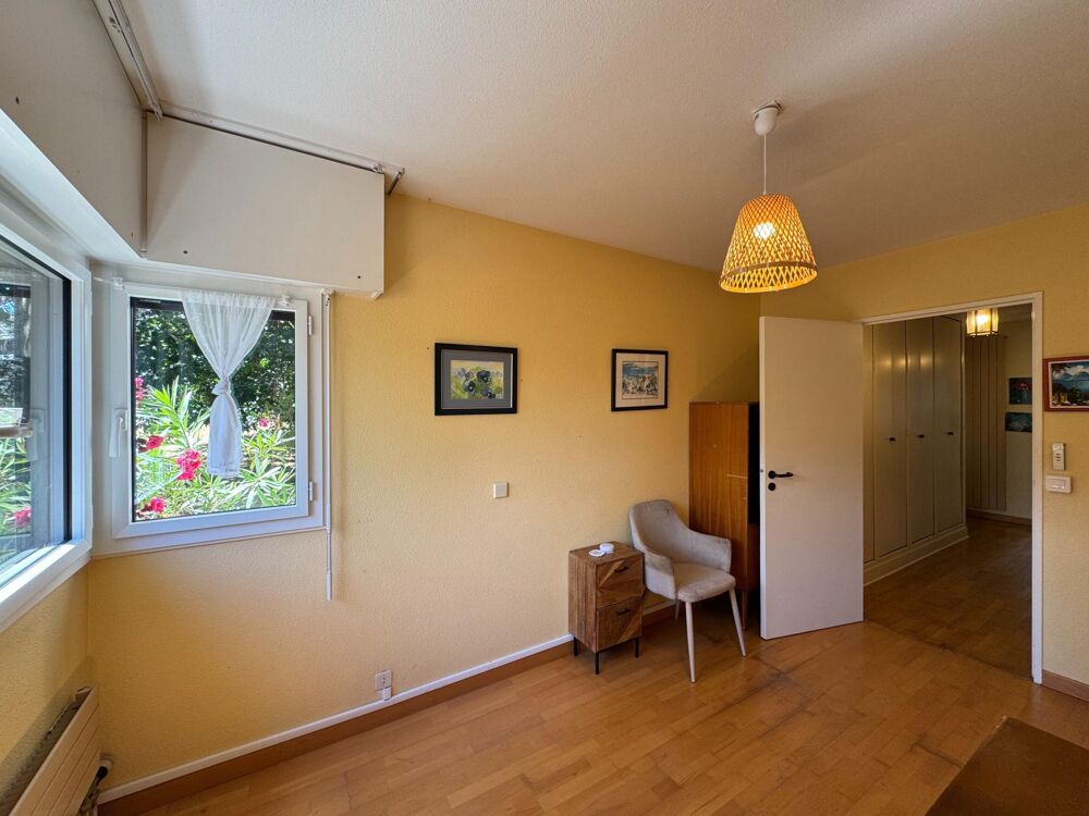 Larmor-Plage  Appartement familial de 100 m² potentiel 4 chambres et environnement verdoyant à quelques minutes des plages.