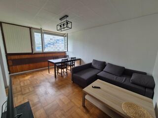  Appartement à louer 4 pièces 75 m²