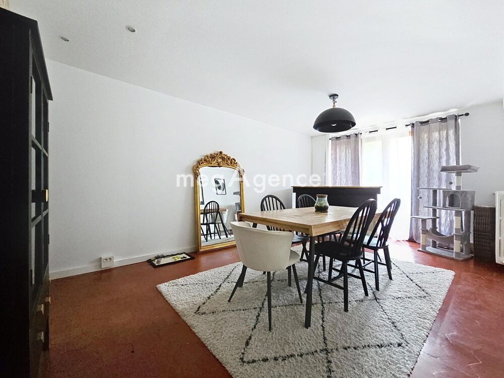 MAISON FAMILIALE 4 CHAMBRES 135 M² CAVES ET JARDIN