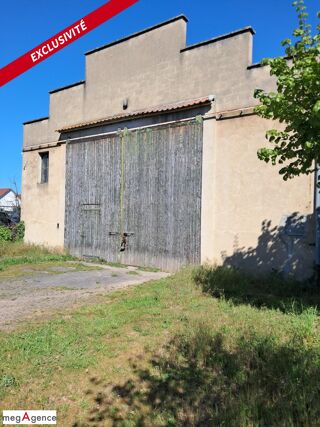  Parking / Garage à vendre 360 m²