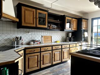  Maison  vendre 9 pices 281 m