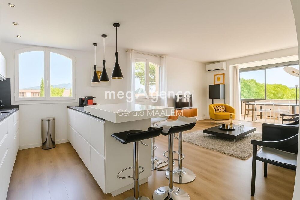 Appartement de 93m2 aux Marines de Cogolin