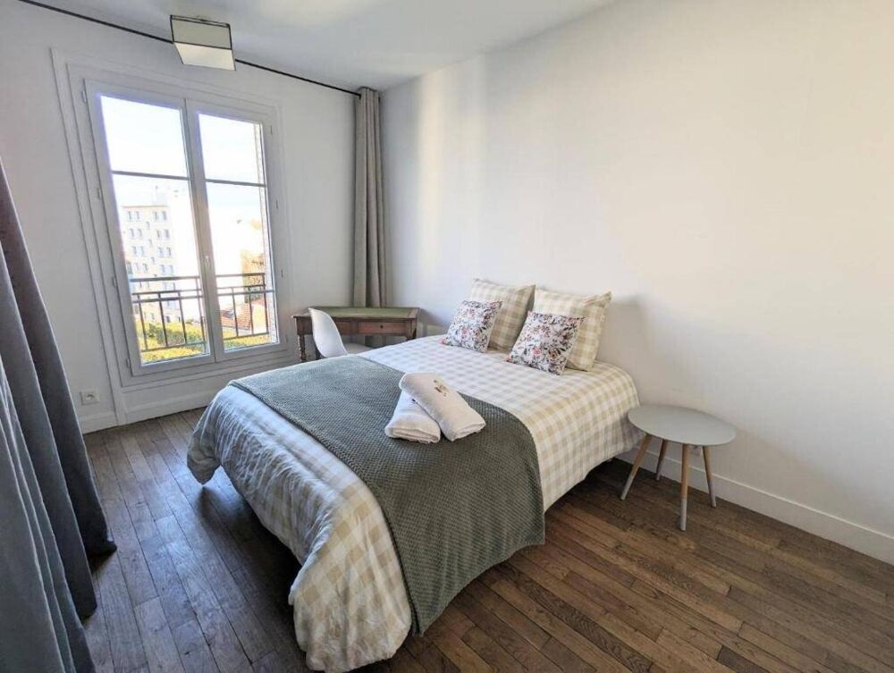 � vendre  Appartement Issy-les-Moulineaux (92130)