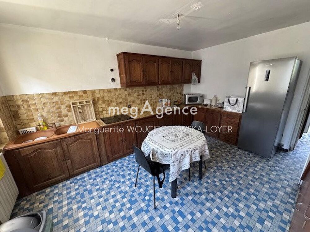 Vente Maison Maison 3 chambres, grand garage, terrain 1400 m2 Fresnay-sur-sarthe