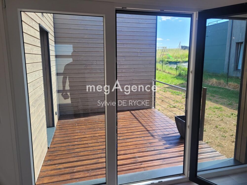 Maison neuve toit plat