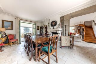  Maison à vendre 11 pièces 254 m²