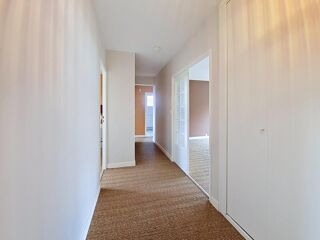 Vente Appartement Appartement rénové de 81 m² – Résidence Saturne à Cholet Cholet