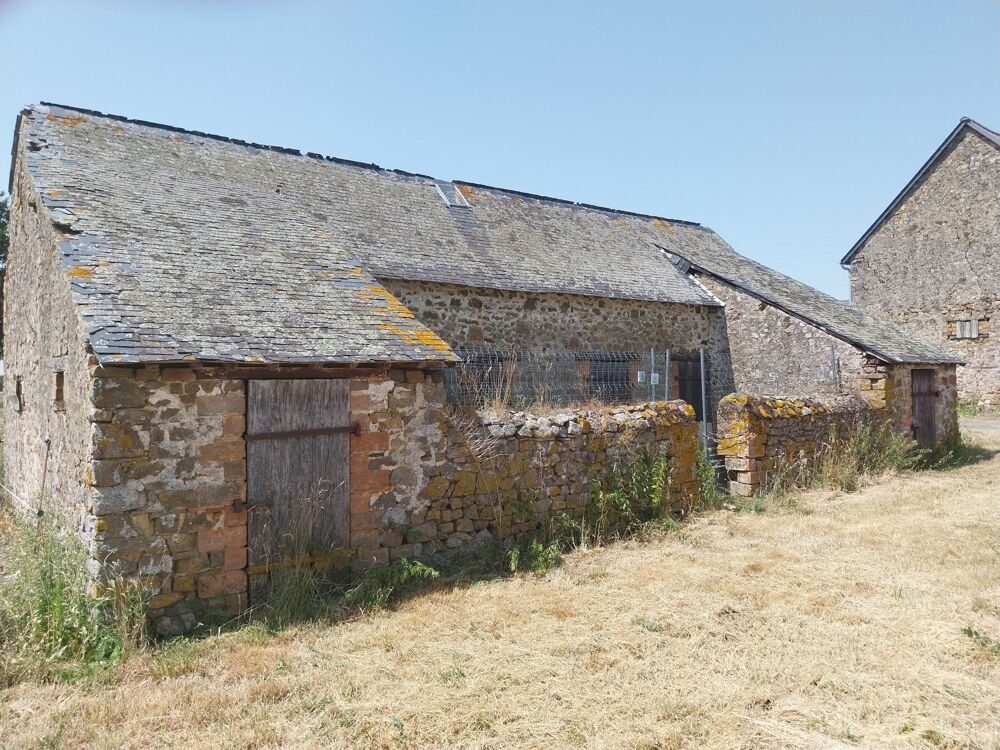Vente Maison BEAUX VOLUMES ANCIEN CORPS DE FERME A RENOVE Thorigne-en-charnie