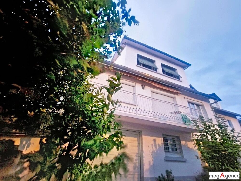 Ormesson sur Marne : maison familiale 184 m², 5 chambres, jardin et garage, proche commerces
