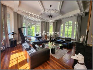  Propri�t�/ch�teau � vendre 10 pi�ces 436 m�