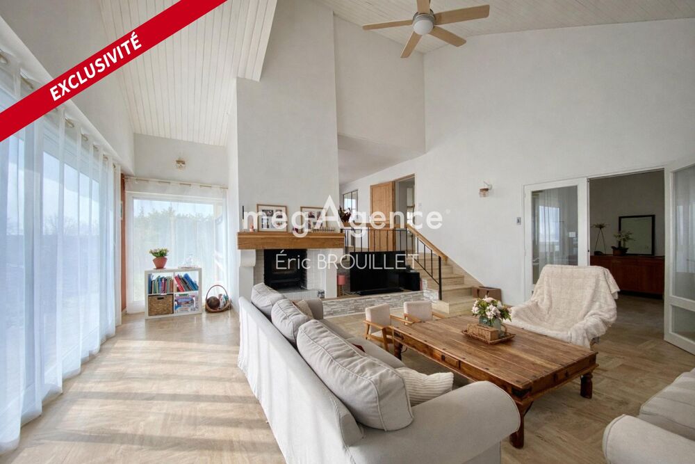 Maison 8 pièces 144 m² · à Val d'Erdre-Auxence · 144 m² · 253 500 €