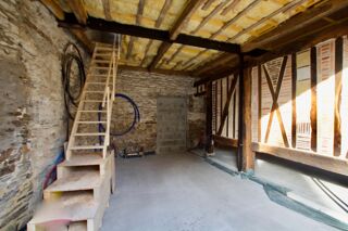  Immeuble � vendre 130 m�