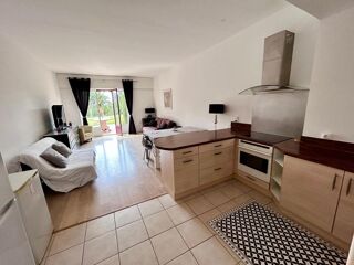  Appartement  vendre 2 pices 61 m