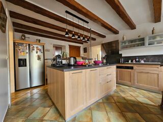  Maison � vendre 8 pi�ces 295 m�