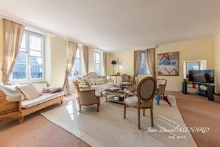  Appartement à vendre 6 pièces 200 m²