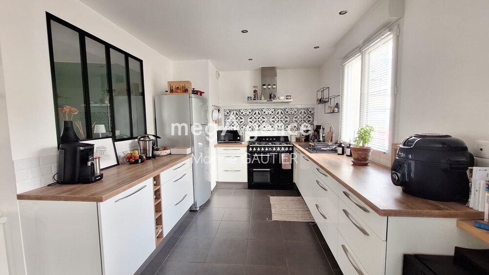 Vente Maison Maison 5 pièces - 4 chambres - 35400 - CHATEAU-MALO Saint-malo