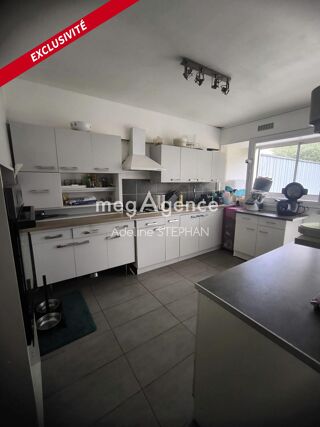  Appartement  vendre 5 pices 101 m