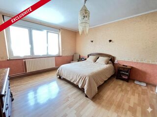  Maison à vendre 10 pièces 270 m²