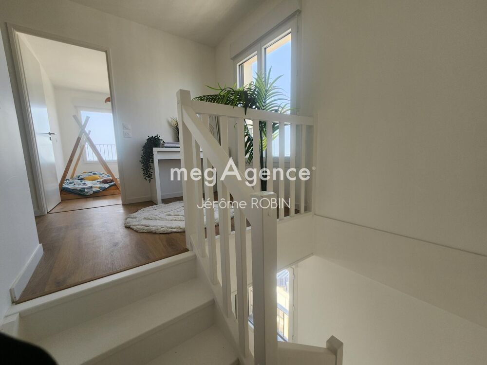 Vente Appartement Magnifique Duplex T5 avec grande terrasse panoramique – Bordeaux 33800 Bordeaux