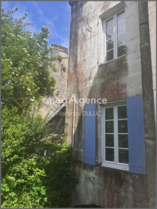  Maison à vendre 15 + pièces 297 m²