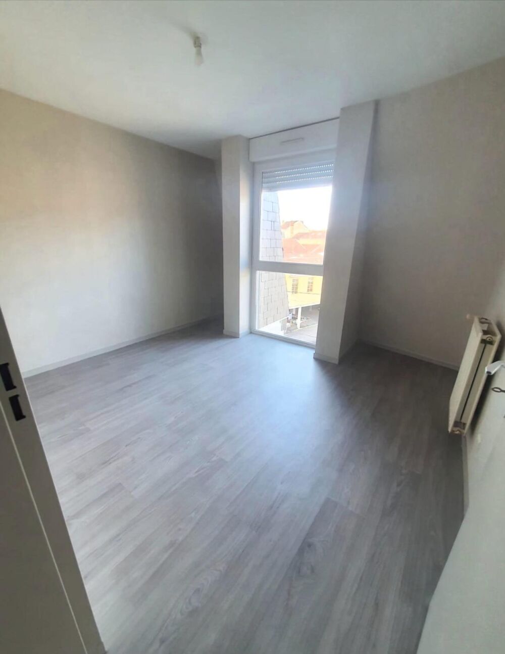 À Louer  T2 ENTIEREMENT RENOVE AVEC PARKING · QUARTIER LABUSSIERE