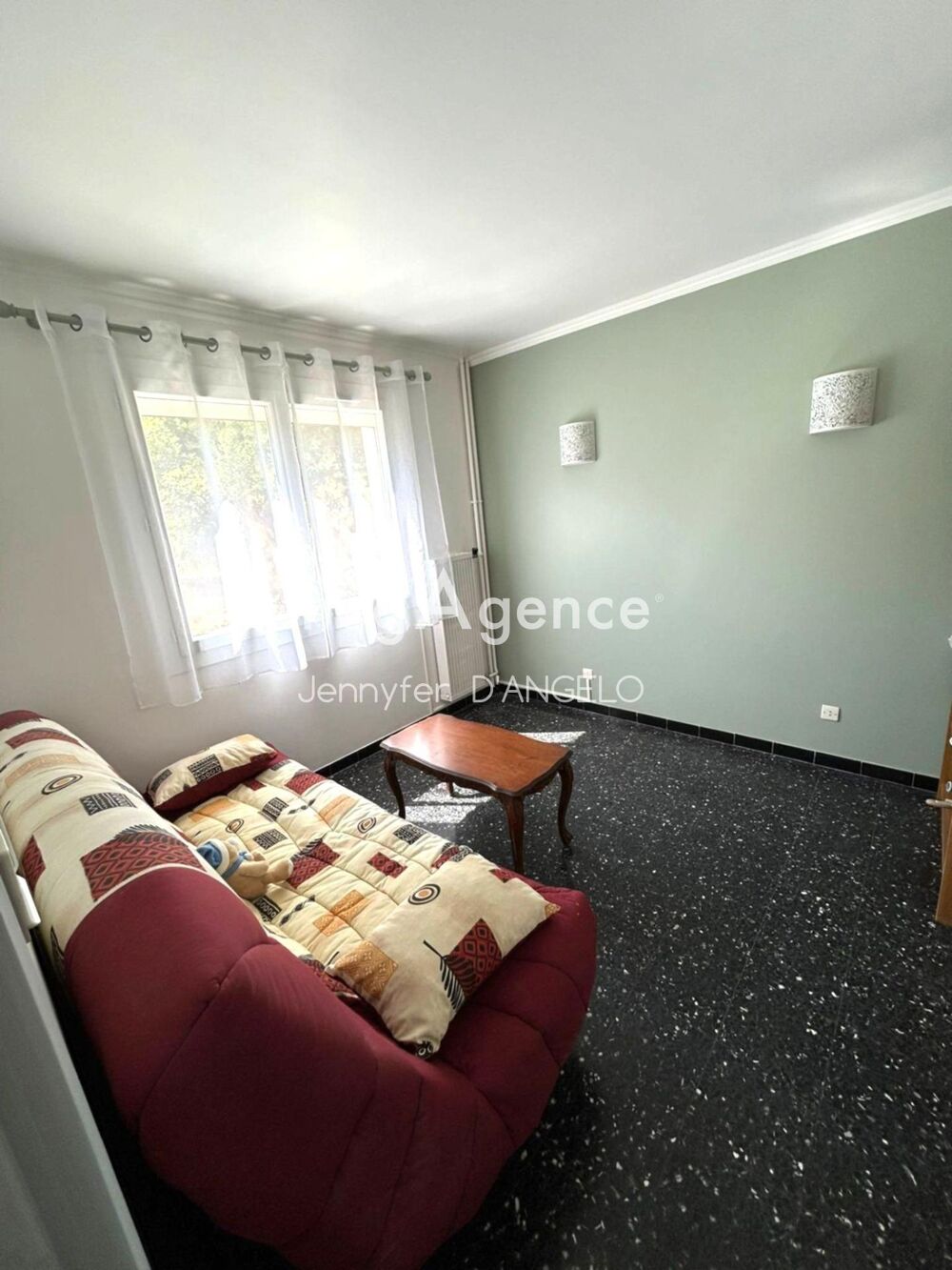 T3 meublé 70 m² avec terrasse et loggia fermée 970€ HC