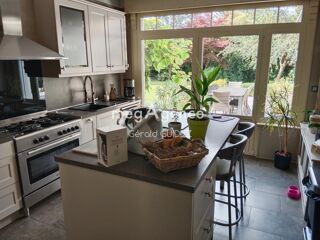  Maison � vendre 11 pi�ces 230 m�