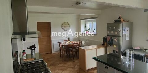   Plain-pied r�nov� avec studio ind�pendant, village vivant, 2h30 de Paris. Maison - 5 pi�ce(s) - 166 m�