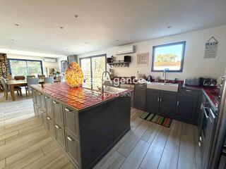  Maison à vendre 7 pièces 223 m²