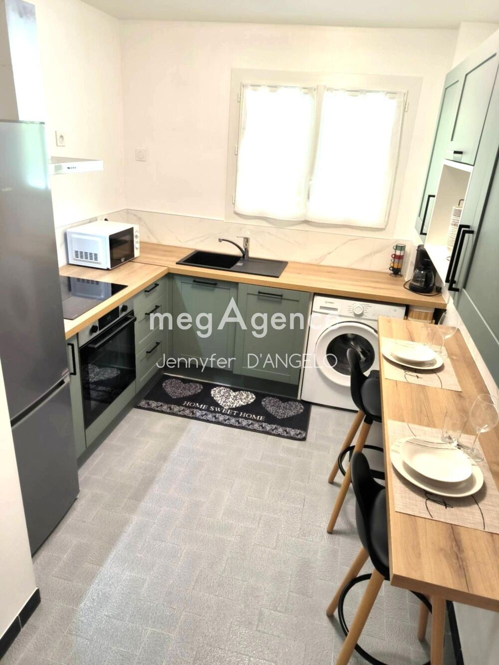 T3 meublé 70 m² avec terrasse et loggia fermée 970€ HC